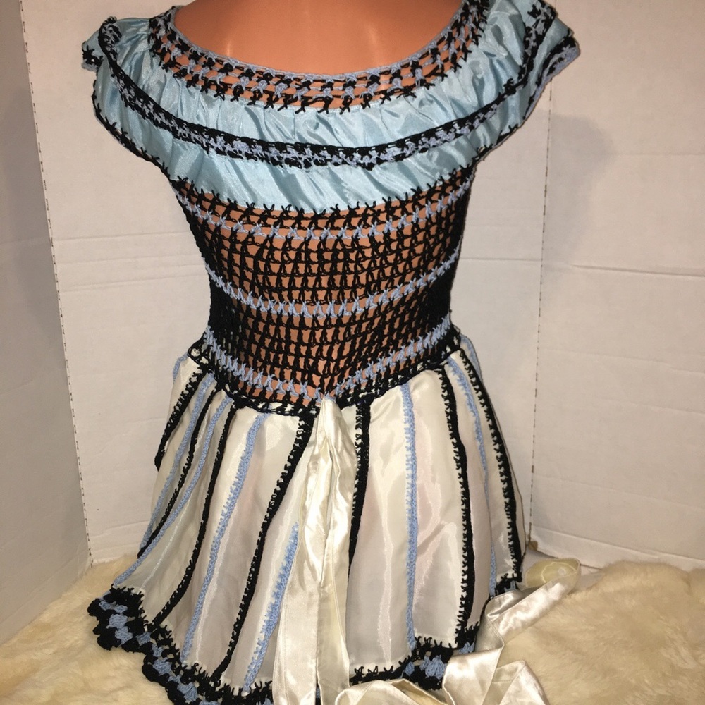 Vintage heirloom handmade retro Mod 50s Crocheted Silky needlepoint Party Dress - Picture 8 of 11